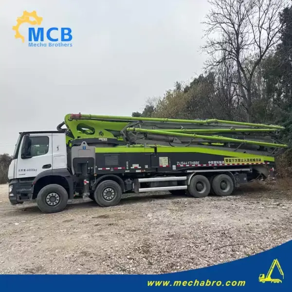 1737442327186590.jpg.webp No. 250108P654, 2020 Zoomlion 63m Concrete Pump Truck