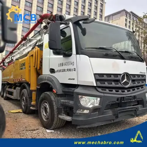 No. 250108P656, 2021 XCMG 62m Concrete Pump Truck