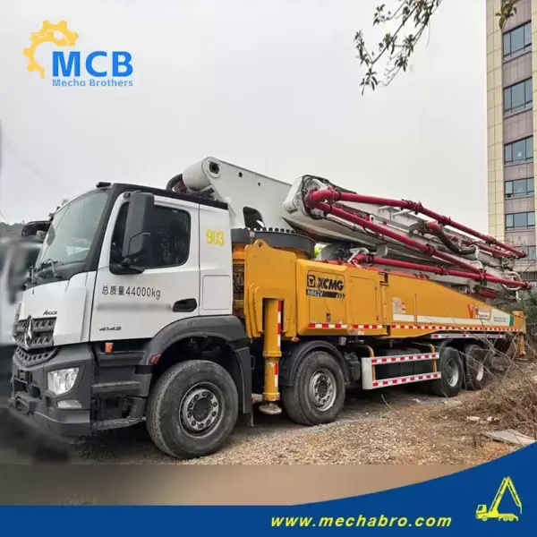 No. 250108P656, 2021 XCMG 62m Concrete Pump Truck