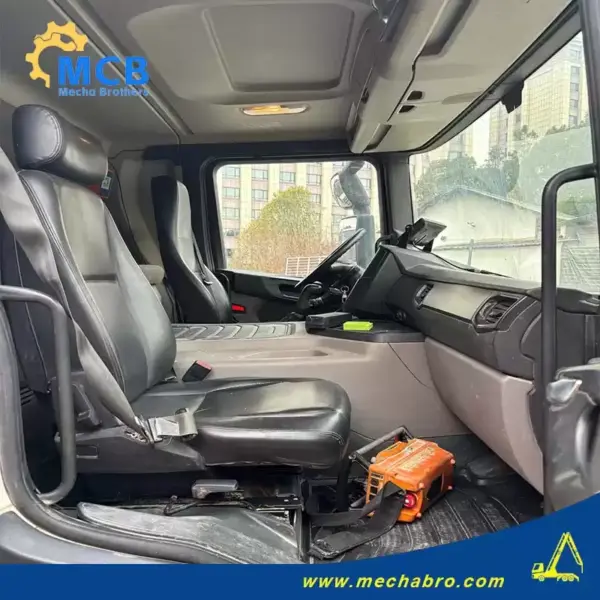 No. 250121P659, 2020 Zoomlion 67m Concrete Pump Truck