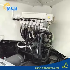 No. 250213P666, 2010 Zoomlion 37m concrete pump truck