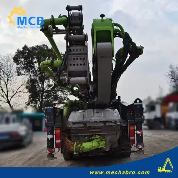 No. 250303P674, 2021 Zoomlion 52m Concrete Pump Truck