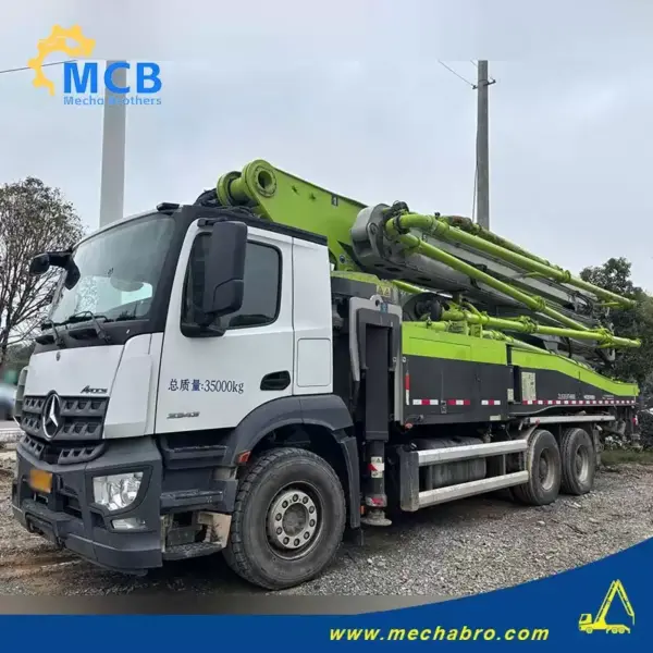 No. 250307P676, 2021 Zoomlion 52m Concrete Pump Truck