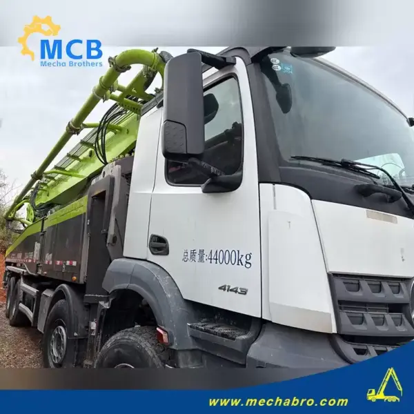 No. 250311P680, 2021 Zoomlion 56m Concrete Pump Truck