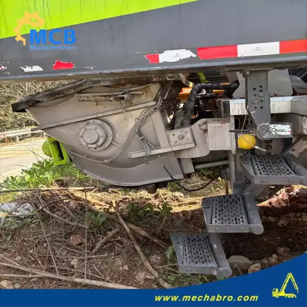 No. 250318P686, 2020 Zoomlion 56m Concrete Pump Truck