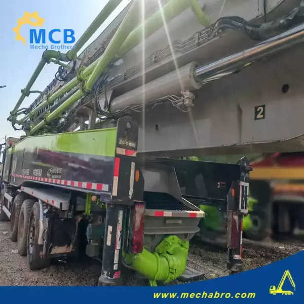 No. 250322P692, 2020 Zoomlion 67m Concrete Pump Truck