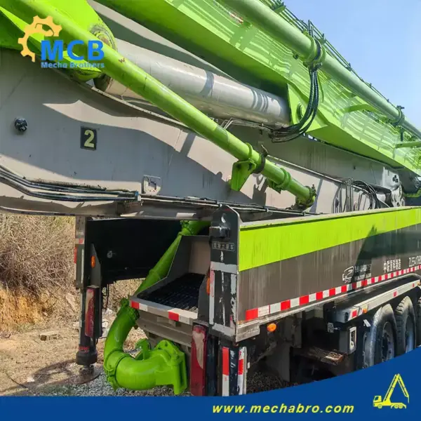 No. 250322P692, 2020 Zoomlion 67m Concrete Pump Truck