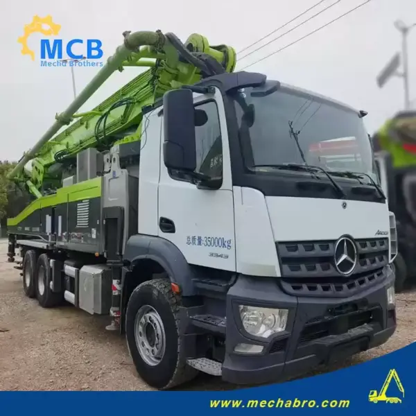 No. 250410P703, 2020 Zoomlion 52m Concrete Pump Truck