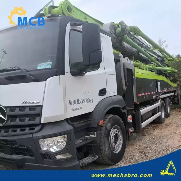 No. 250410P703, 2020 Zoomlion 52m Concrete Pump Truck