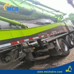 No. 250410P704, 2021 Zoomlion 52m Concrete Pump Truck