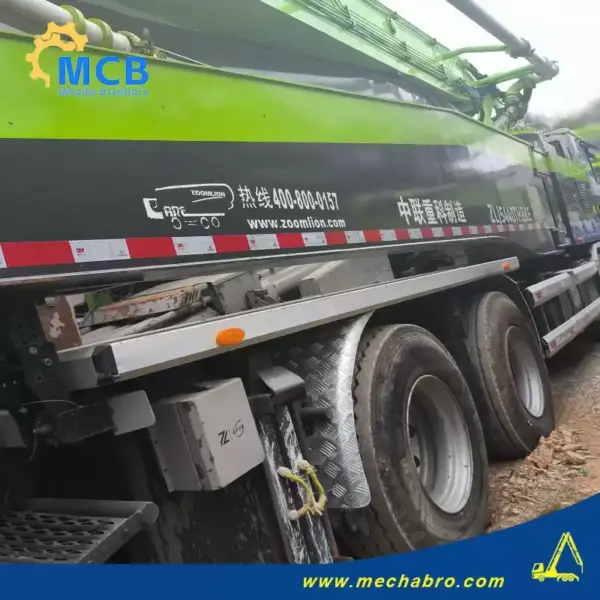 No. 250410P706, 2021 Zoomlion 56m Concrete Pump Truck