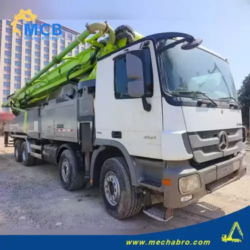 No. 250324P695, 2017 Zoomlion 56m Concrete Pump Truck