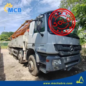 1744617101235832.jpg.webp No. 240724P534, 2013 Zoomlion 56m concrete pump truck