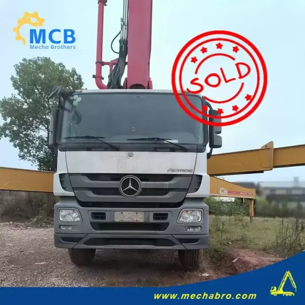 No. 250909P774, 2017 Sany 31m concrete pump truck