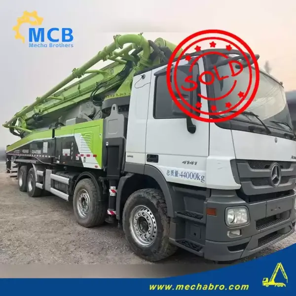 No. 260114P799, 2021 ZOOMLION 62m concrete pump truck