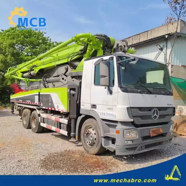 No. 241227P643, 2018 Zoomlion 49m Concrete Pump Truck