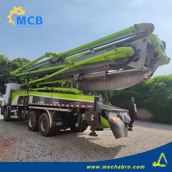 No. 241227P643, 2018 Zoomlion 49m Concrete Pump Truck