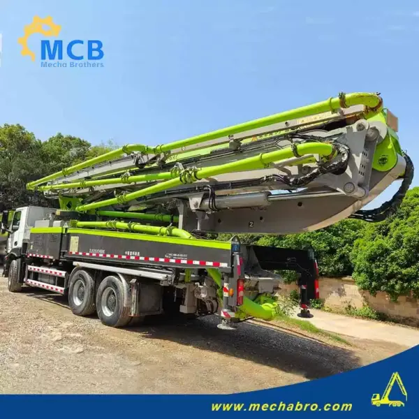 No. 250427P718, 2021 Zoomlion 52m Concrete Pump Truck