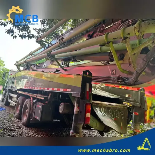 No. 250617P732, 2020 Zoomlion 63m Concrete Pump Truck