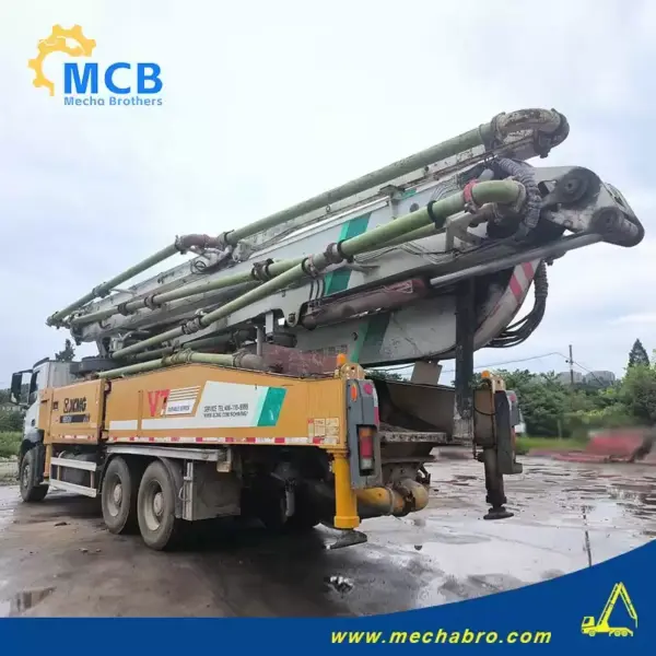 No. 250620P735, 2020 XCMG 52m Concrete Pump Truck
