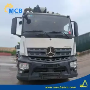 No. 250620P735, 2020 XCMG 52m Concrete Pump Truck