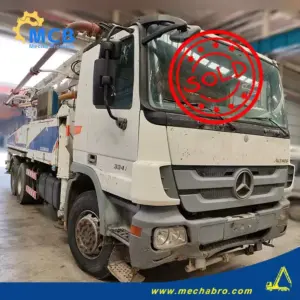 No. 250322P691, 2011  Zoomlion 38m Concrete Pump Truck