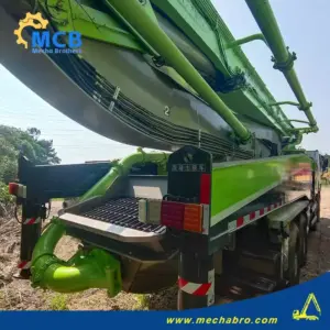 No. 250506P719-4, 2018 Zoomlion 56m Concrete Pump Truck