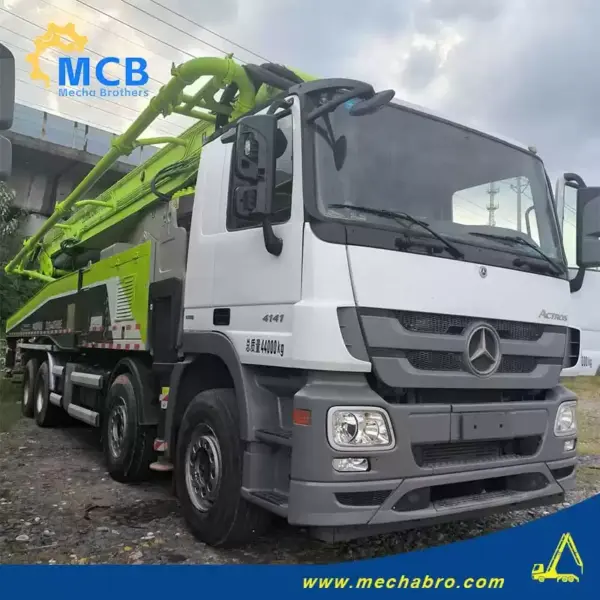 No. 250811P762, 2019 Zoomlion 56m Concrete Pump Truck