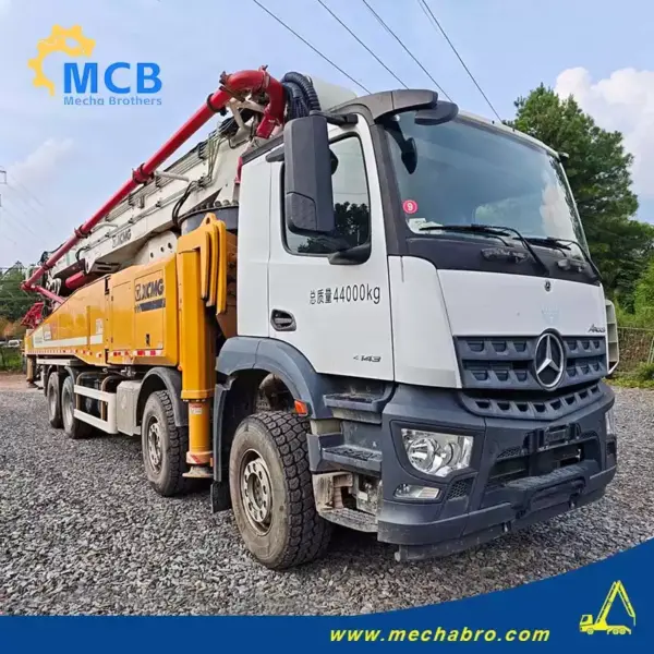 No. 251224P792, 2021 Sany 56m concrete pump truck