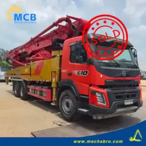 No.240920P581, 2013 Zoomlion 56m concrete pump truck