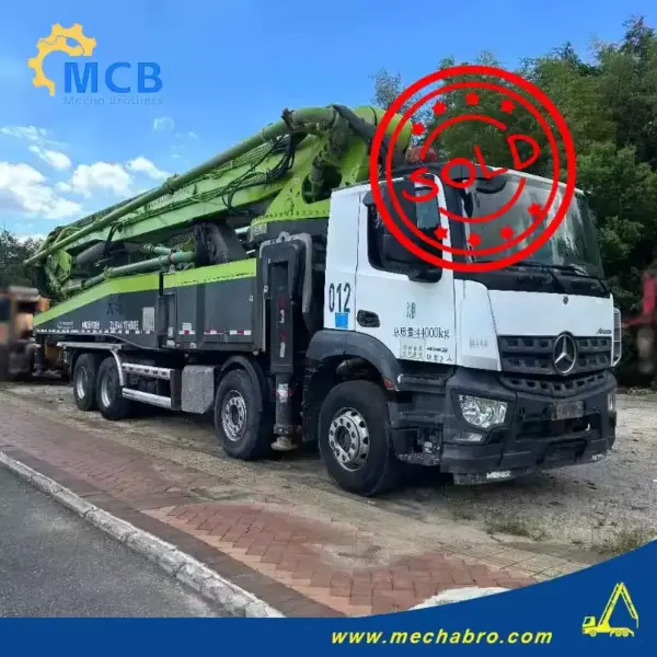 No. 250916P777, 2011 Zoomlion 38m Concrete Pump Truck