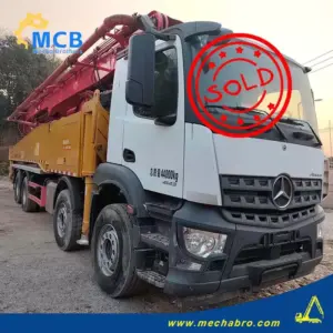 No. 250620P735, 2020 XCMG 52m Concrete Pump Truck