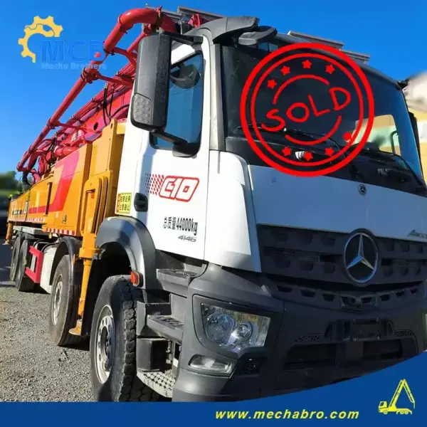 No. 260114P799, 2021 ZOOMLION 62m concrete pump truck