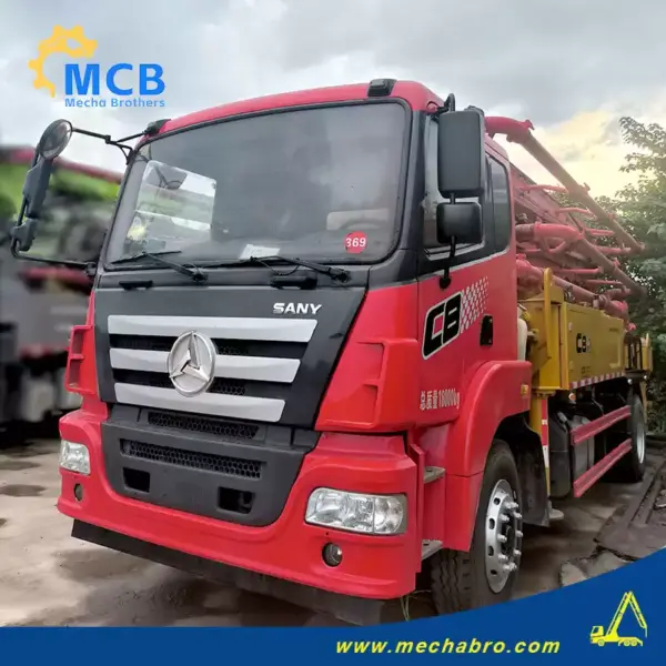 No. 250909P774, 2017 Sany 31m concrete pump truck
