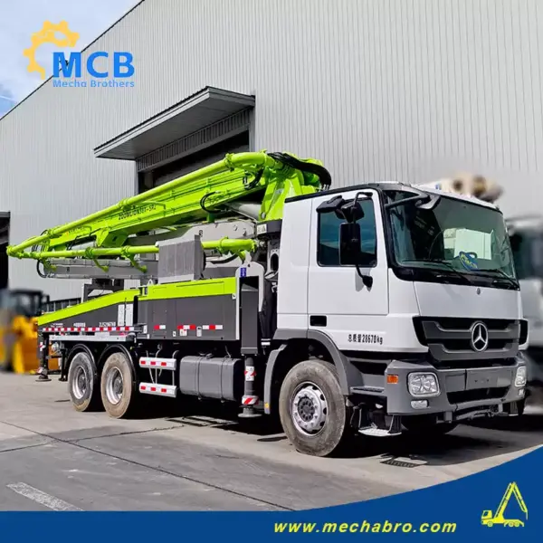 No. 250916P777, 2011 Zoomlion 38m Concrete Pump Truck