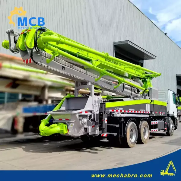 No. 250916P777, 2011 Zoomlion 38m Concrete Pump Truck