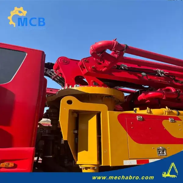 No. 250918P780, 2024 Sany 33m Concrete Pump Truck