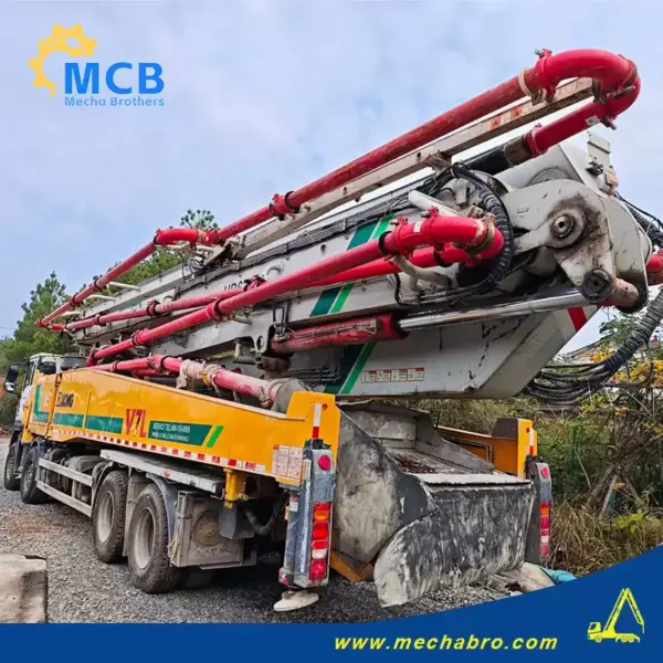 No. 251226P793, 2022 XCMG 62m concrete pump truck