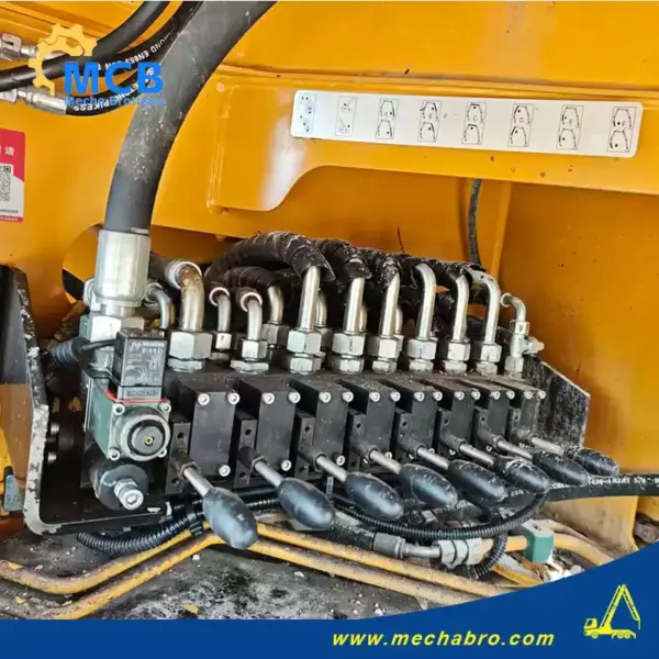 No. 260105P796, 2020 Sany 62m concrete pump truck