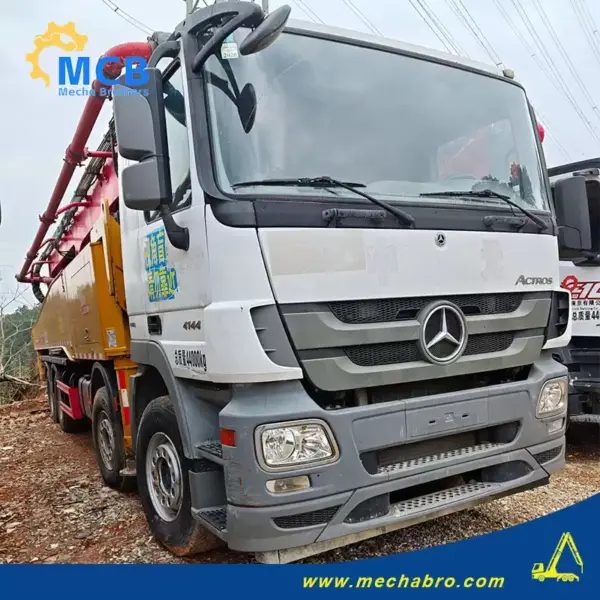 No.260305P802, 2019 Sany 56m concrete pump truck